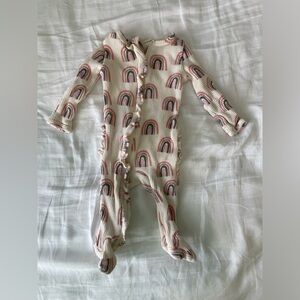 SpearmintLOVE ruffle footie rainbow